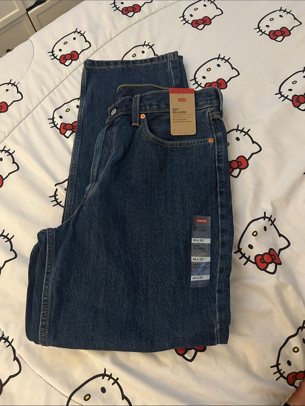 Levi's 550 Relaxed Fit Jeans in Dark Blue Denim